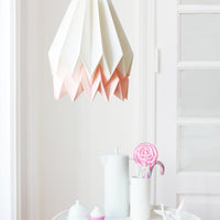 Orikomi Branco com Risca Rosa