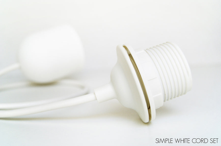 Orikomi PLUS Polar White with Light Taupe Stripe