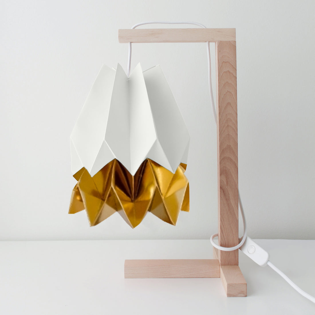 Orikomi Table Lamp Polar White with Warm Gold Stripe