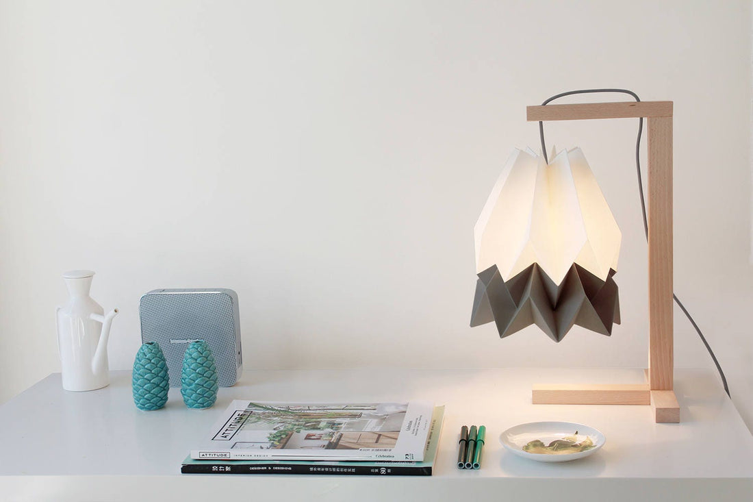 Orikomi de Mesa Branco com Risca Cinza Escura